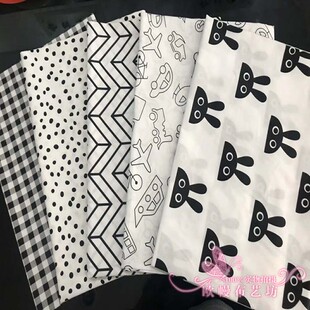 卡通全棉印花斜纹纯棉布料 黑白家族格子 床品面料宝宝布手工布料