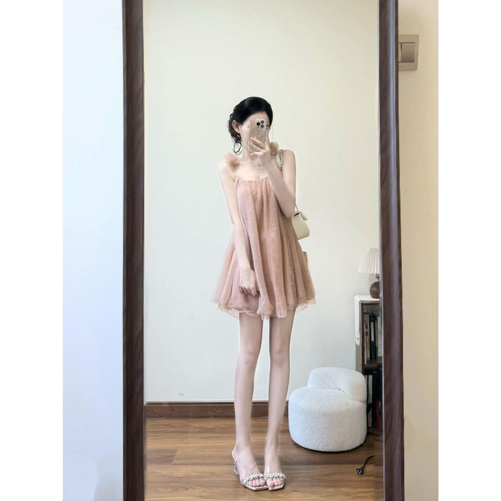 Hotdog 热狗很辣月光芭蕾纯欲仙气飘飘花朵网纱吊带裙连衣裙