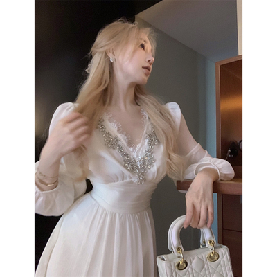 实价实拍 法式小众钻领蕾丝连衣裙气质垂感长裙收腰显瘦V领