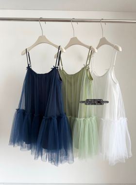 蝴蝶结蓝色吊带连衣裙女夏季蓬蓬裙法式宽松网纱裙子百搭a字短裙