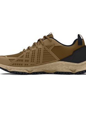 安德玛UA秋冬Micro G® Strikefast男子户外运动鞋3024953