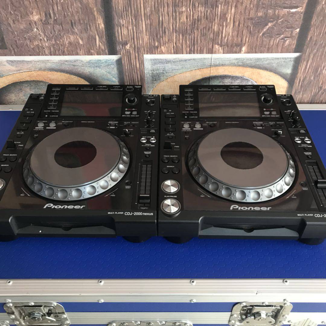 二手 pioneer先锋cdj-2000nexus打碟机cd机2000二代rekordbox直播
