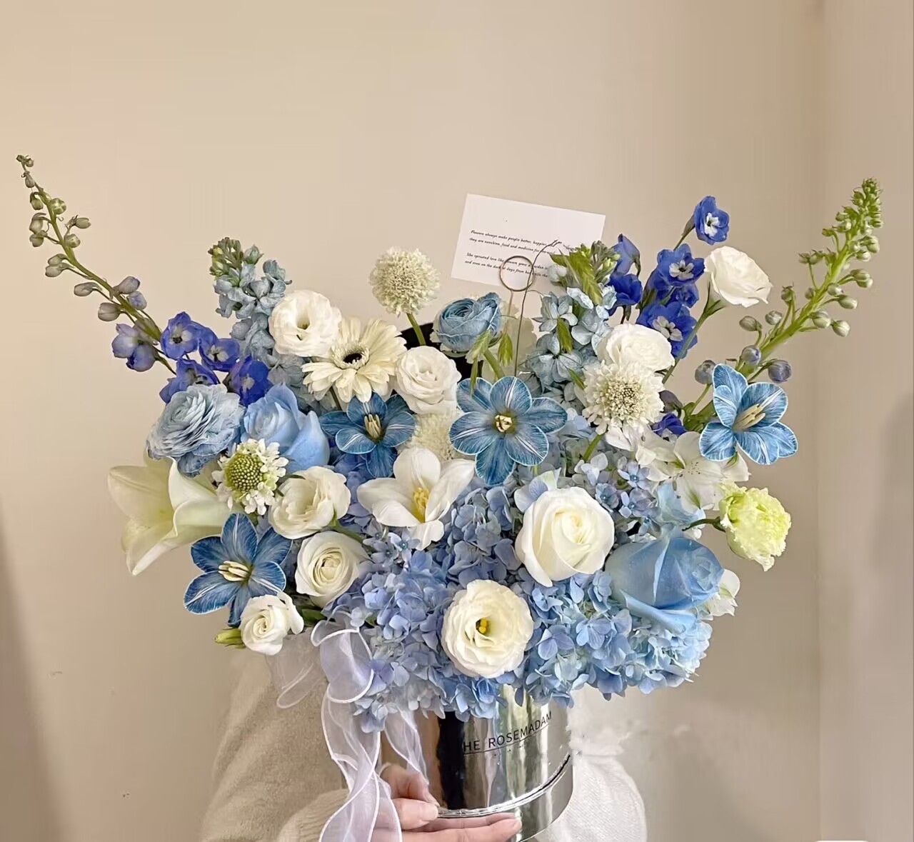 个性银河红玫瑰花束花同城速递