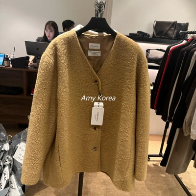 FEBRUARY 11 Amy韩代 25fw 东大门 羊驼毛大衣外套 系扣V领 气质