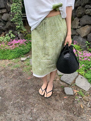 normal Amy韩代 26春夏 东大门 碎花拼纱 半身短裙 洋气百搭