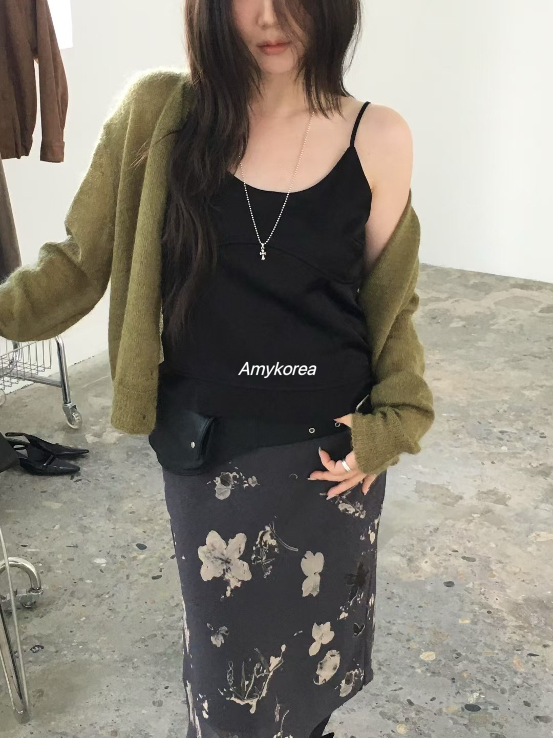nuese Amy韩代 25fw 东大门 纯色圆领 毛针织开衫 长袖百搭 软糯