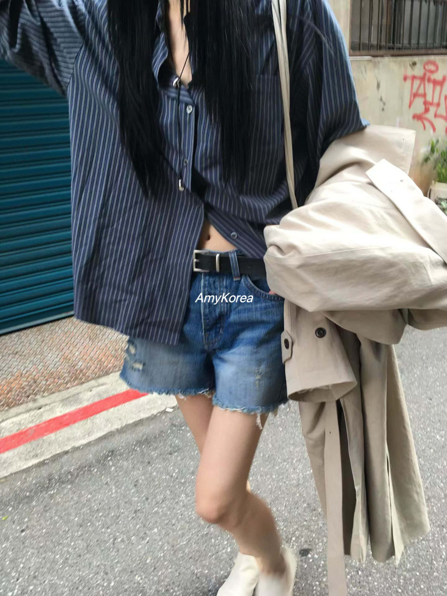 tempting Amy韩代 26早春 东大门 休闲条纹 长袖衬衫刺绣小标百搭