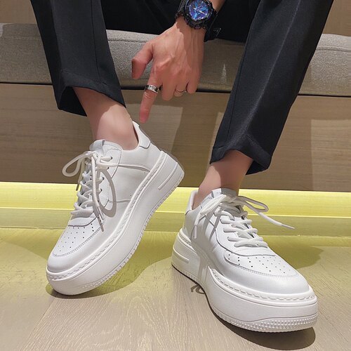 2026新款板鞋男夏季休闲透气真皮百搭潮流厚底内增高低帮小白鞋男