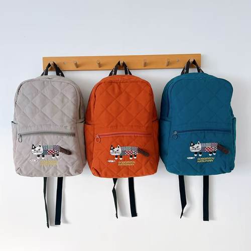 日本Kusuguru刺绣爬猫双肩包