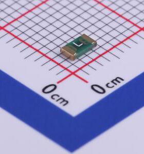 NanoSMD270LR-2 自恢复保险丝 6V 2.7A 1206自恢复