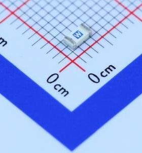 0437007.WR 一次性保险丝 32V贴片式保险丝