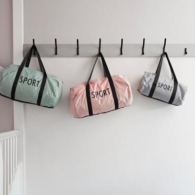 DESIGNLETTERS运动挎包