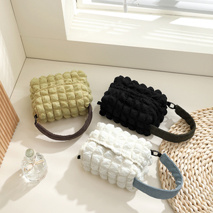 速发可爱泡巾格布艺纸巾盒挂意设计创式车载装饰纸芙袋家用纸巾抽