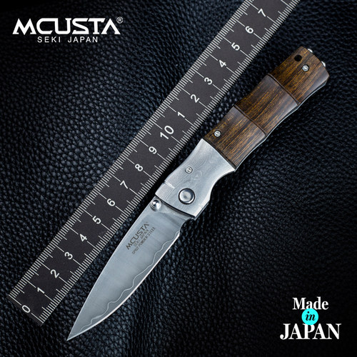 日本进口传世家徽145G多功能折刀