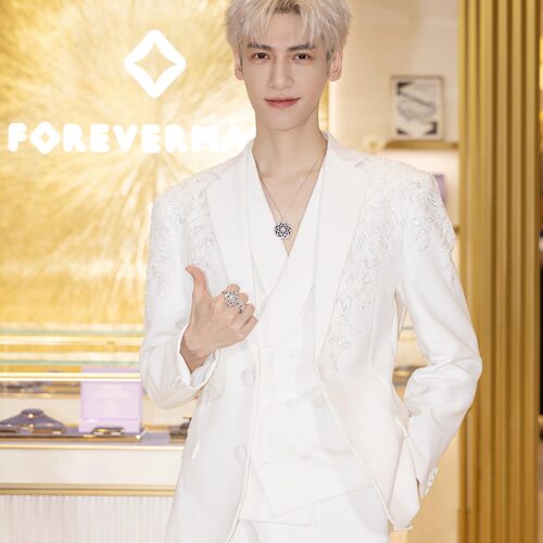 罗云熙明星同款白色刺绣设计韩版男士商务婚礼休闲西服外套潮牌