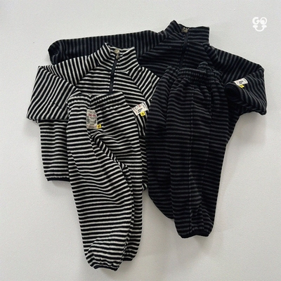 现货GOU韩国童装条纹卫衣套装