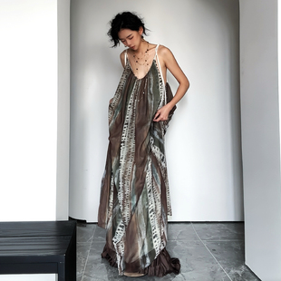 尢系UXI 复古植物系气质印染印花慵懒度假连衣裙沙滩吊带裙长裙