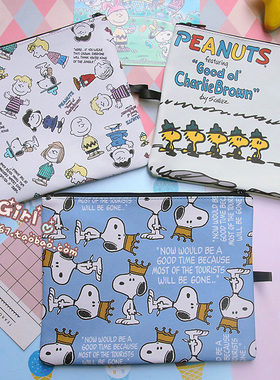 日单。可爱 SNOOPY 史努比  满版皇冠 手拿包IPAD收纳包~