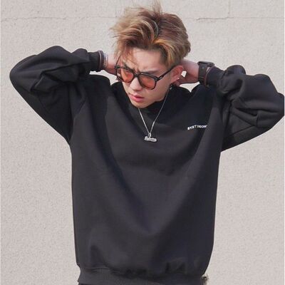 SSTD运动简约宽松款卫衣