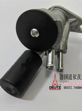 D2011 BF2011道依茨发动机配件输油泵04103662 04103338 04287258