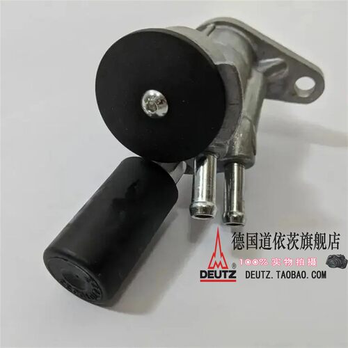 D2011 BF2011道依茨发动机配件输油泵04103662 04103338 04287258