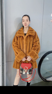 在逃公主明星同款仿水貂环保皮草外套女中长款方领大袖皮毛一体