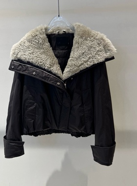 店艾诺丝2025冬季新款时髦复古宽松显瘦短款翻领羽绒服女AR004163