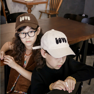 灯芯绒儿童鸭舌帽男童春秋女童棒球帽白色love字母休闲帽子中大童
