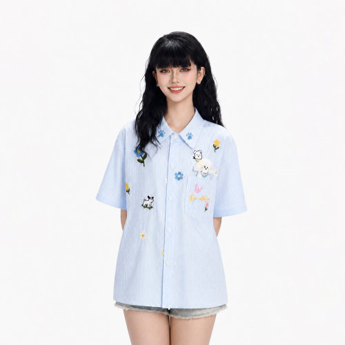 学院风蝴蝶刺绣衬衫女宽松