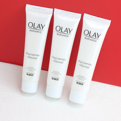 olay玉兰油抗糖美白精华乳补水