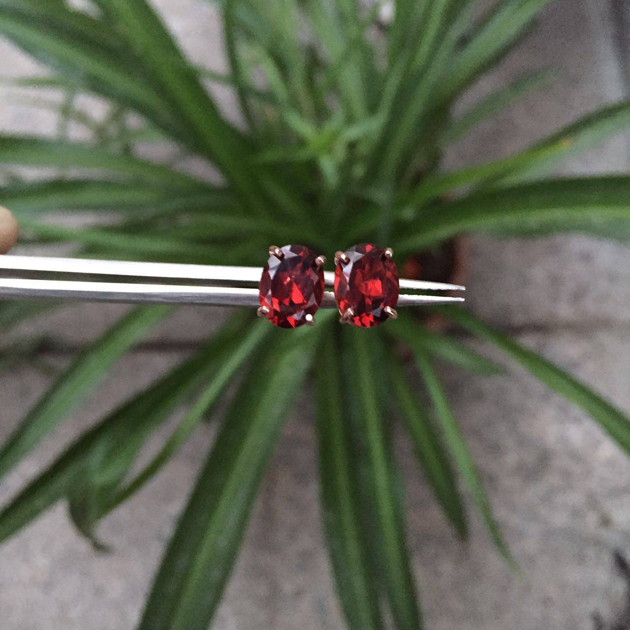厂家直销天然石榴石红宝石耳环