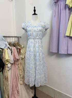 LZHOUSE泡泡袖甜美碎花连衣裙女夏2025新款度假风褶皱高腰长裙