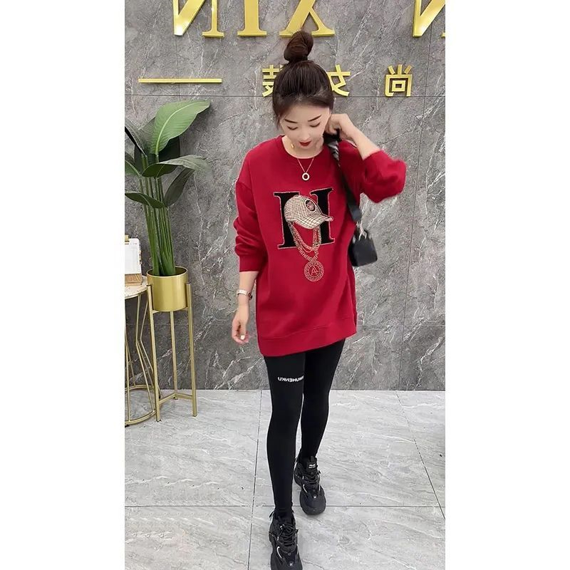 时尚宽松显瘦中长款卫衣