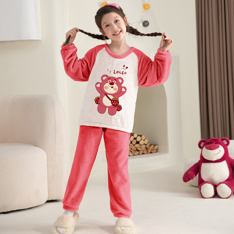 儿童睡衣秋冬季女孩珊瑚绒亲子家居服卡通法兰绒保暖草莓熊公主风