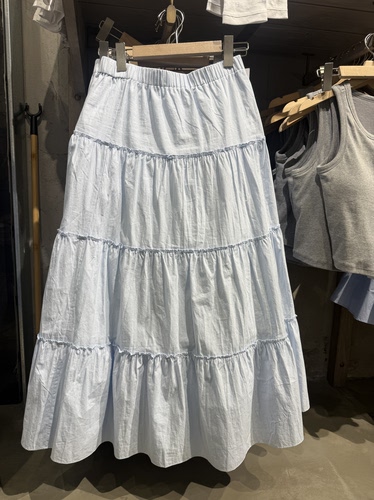 BASEMENT FG 国内北京BF正品代购半身裙不支持退换