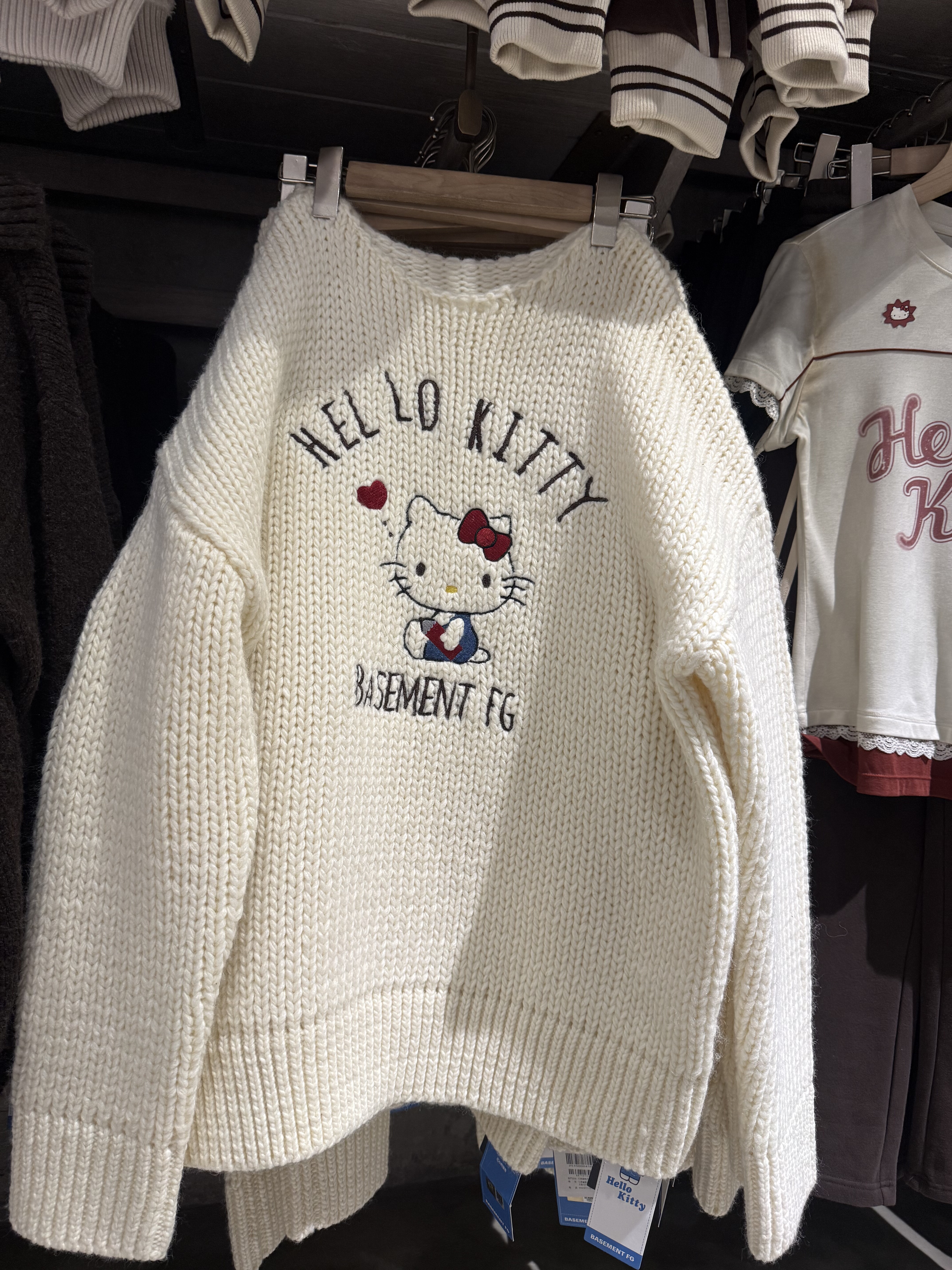 BASEMENT FG 国内北京BF正品代购圆领毛衣不支持退换