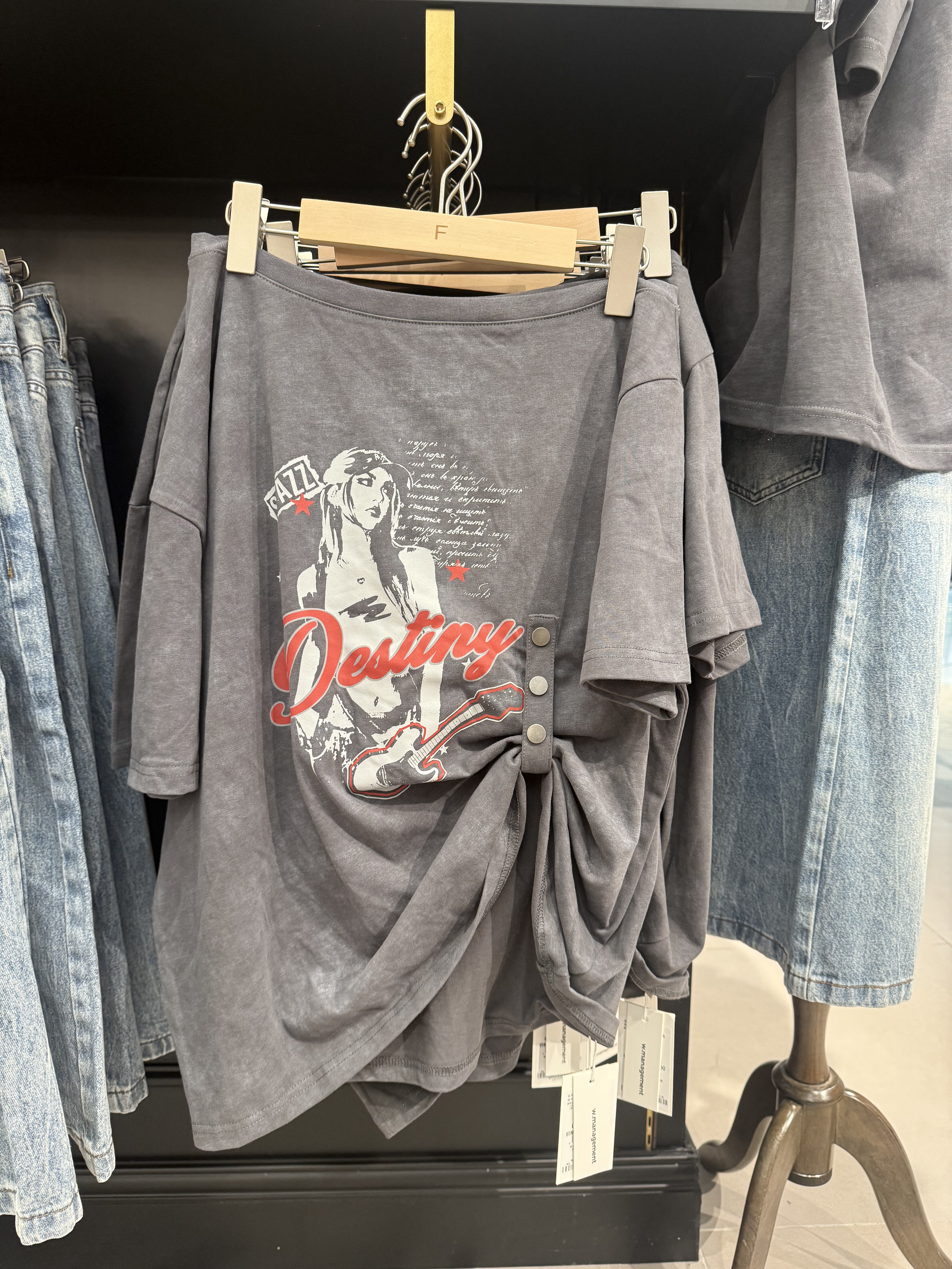 WM wmanagement国内正品代购斜肩短袖T恤不支持退换