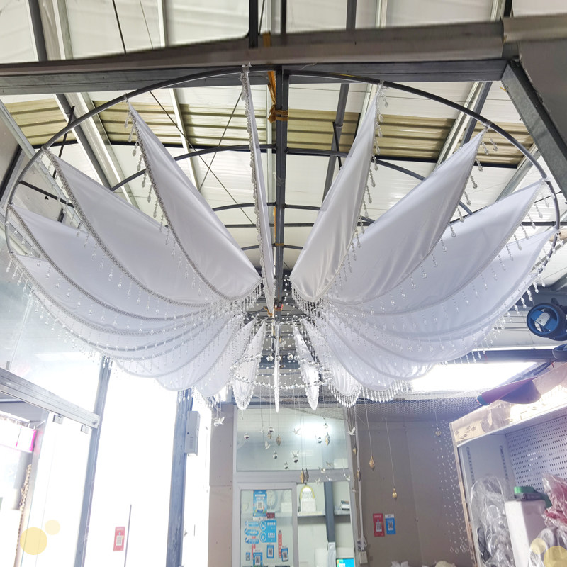 婚庆布艺婚礼堂装饰牛奶丝弹力布水晶波浪吊顶婚礼主题吊顶园装饰