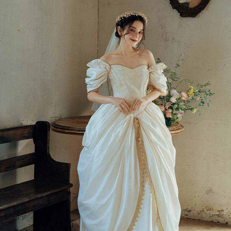 法式高级感小众轻奢复古订婚结婚婚纱晨袍敬酒服成人礼女生日礼服