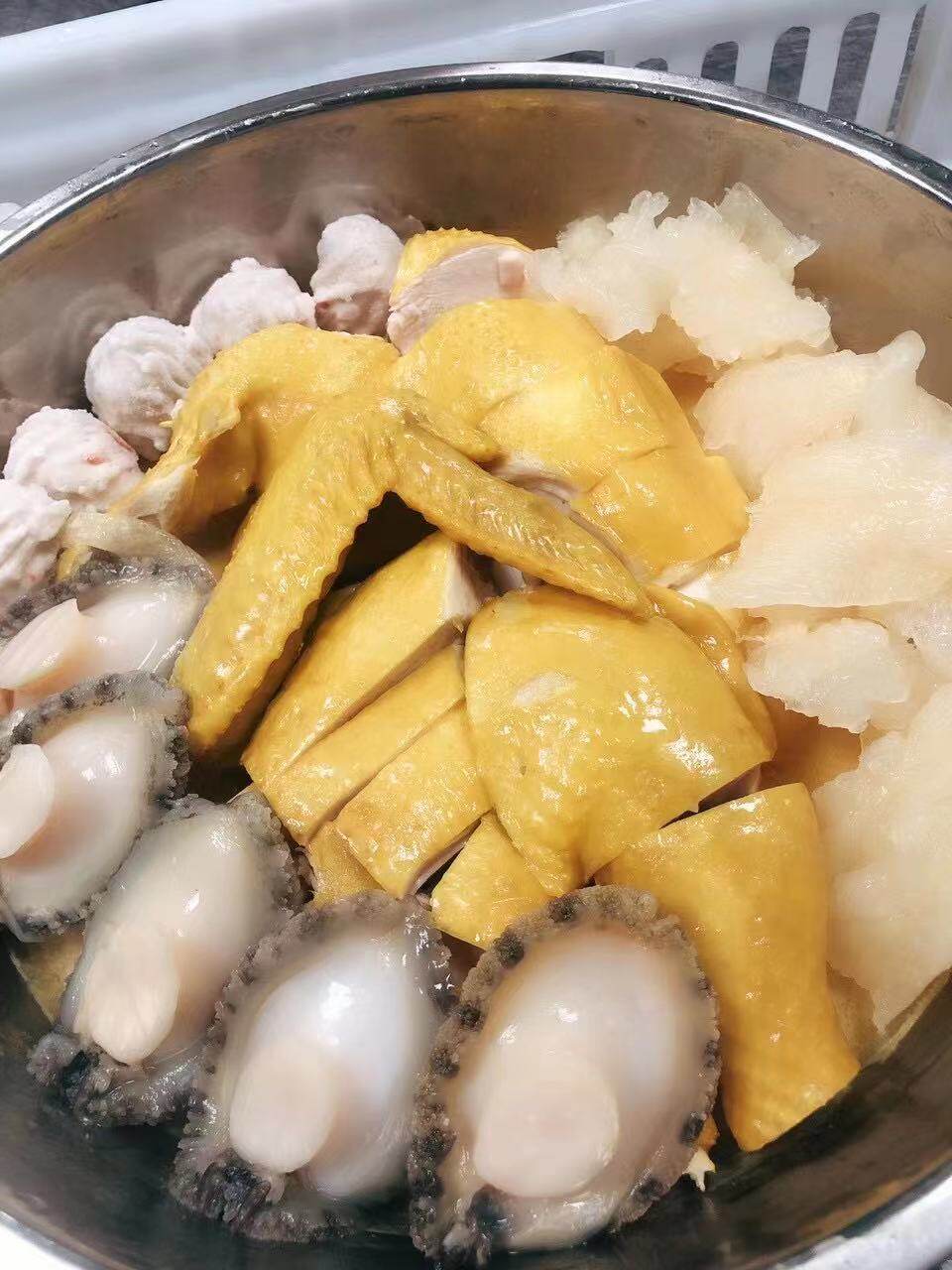 金汤花胶鸡火锅底料鲍鱼花胶港货鸡汤新鲜鲍鱼鸡汤加热即食材即食