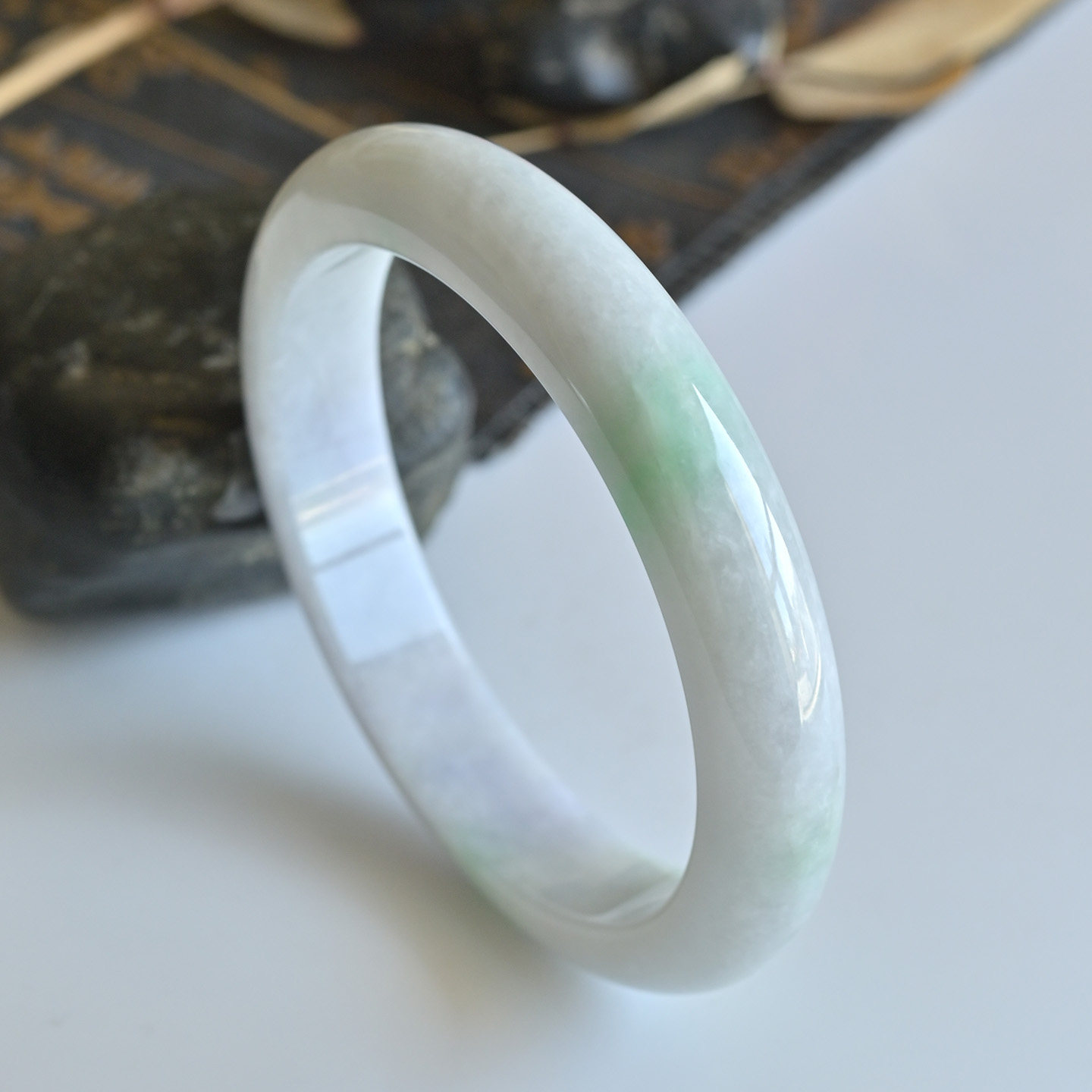 清仓天然A货翡翠手镯冰糯种飘绿玉镯子女款62缅甸玉手镯一物一图