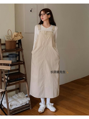 2026年春季新款韩国东大门 bronze宽松百搭背带连衣裙