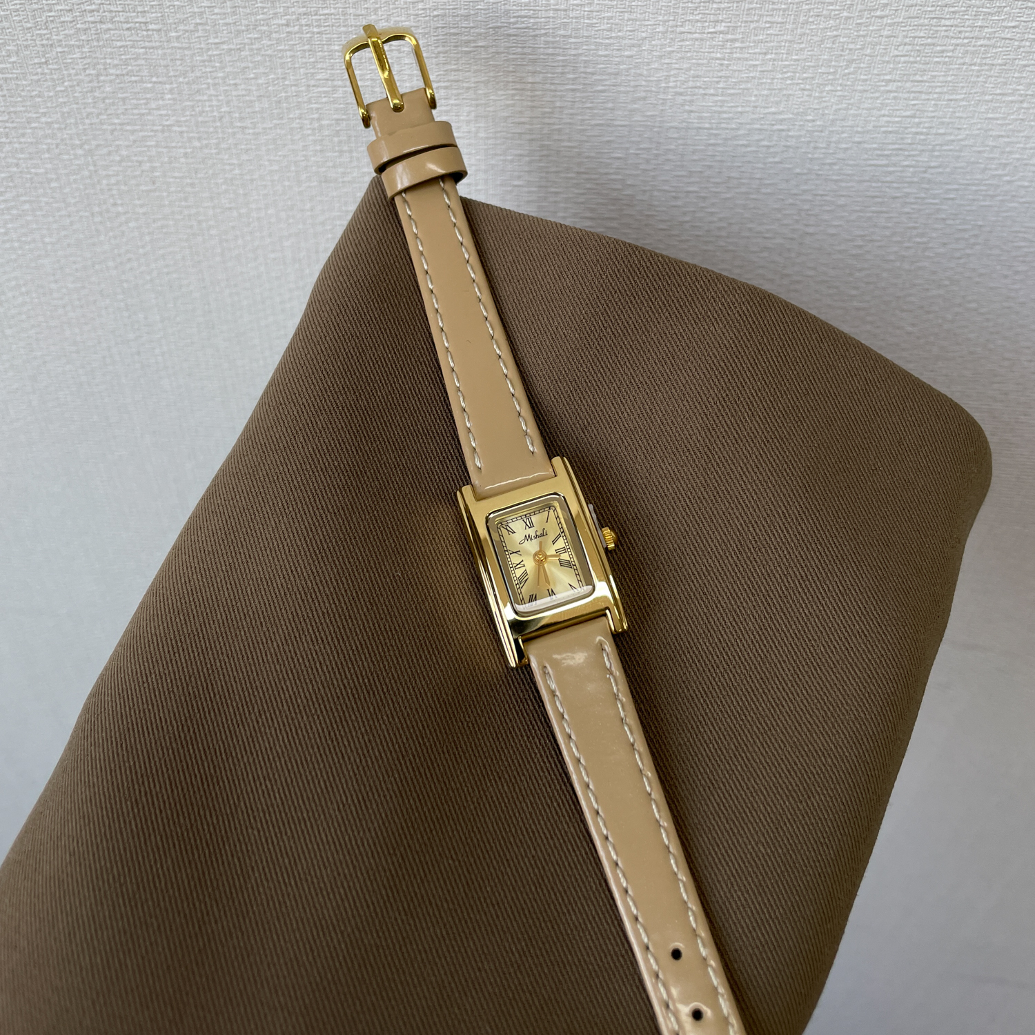 中古方形小众品牌女士女款职场高颜值2025新款气质精致腕表女生潮