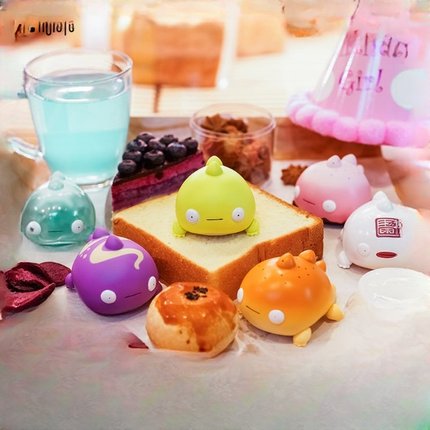 Actoys山海镜花盲盒螈汁螈味肉螈盒蛋潮玩二次元呆萌手办摆件公仔