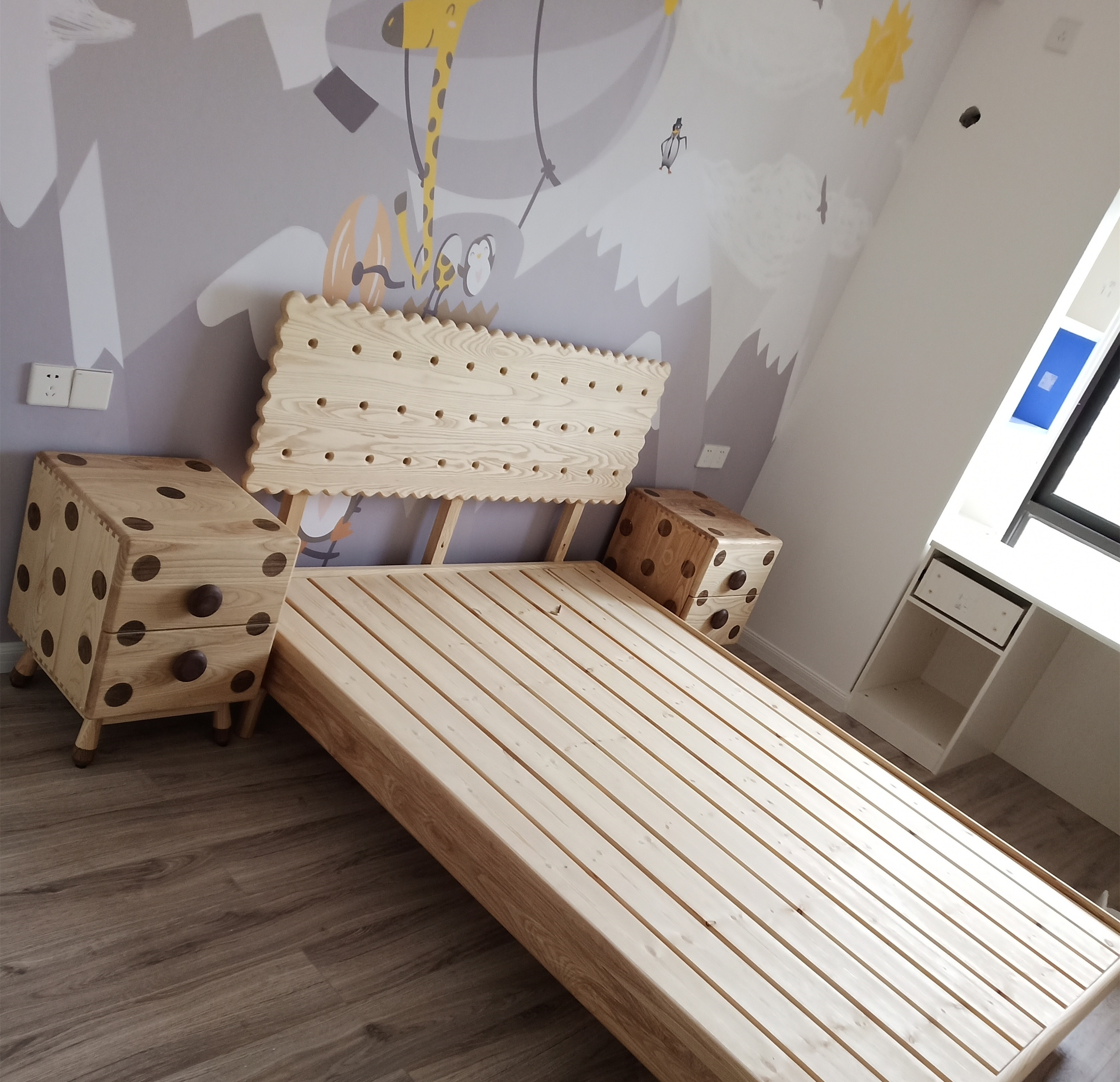 原木儿童床良凤栖实木北欧