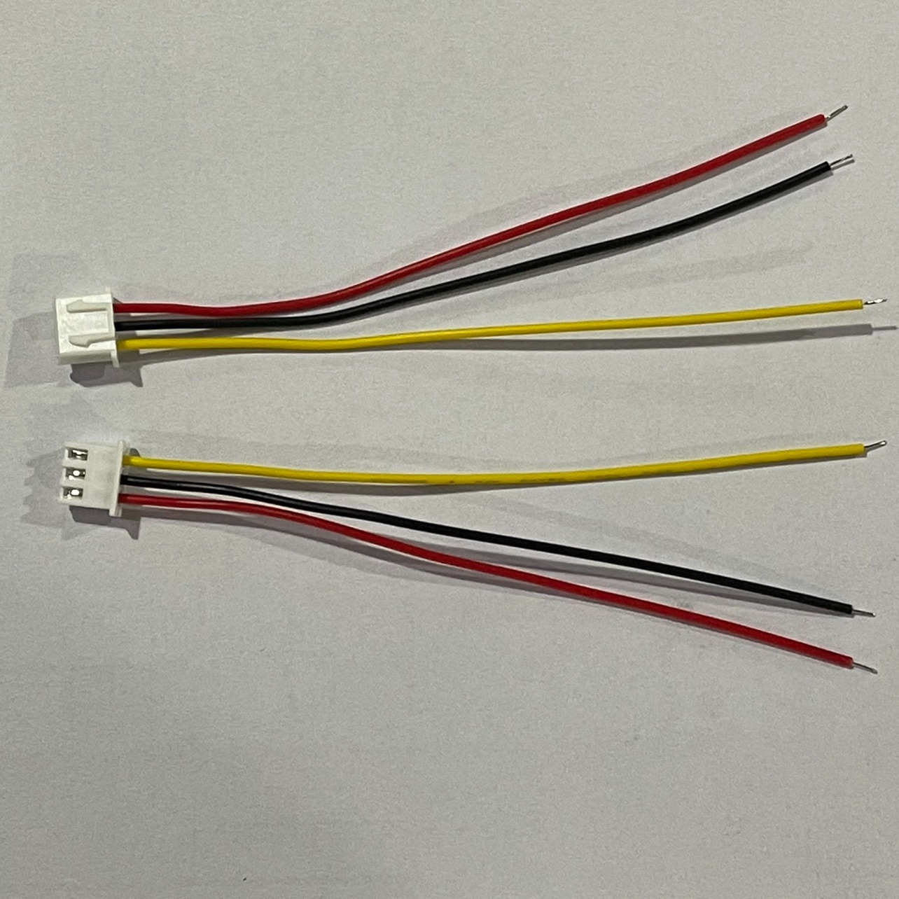 UL1007电子线24AWG接线端子线3239硅胶线XH2.54-3P导线C3线束加工