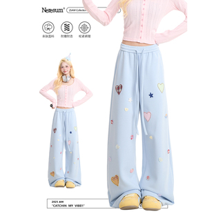 宽松直筒垂感显瘦设计感运动休闲裤 NERESUM爱心贴布卫裤 女秋冬款