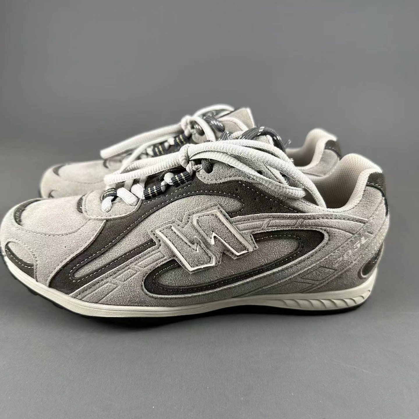 牛皮百搭休闲2025新款户外徒步