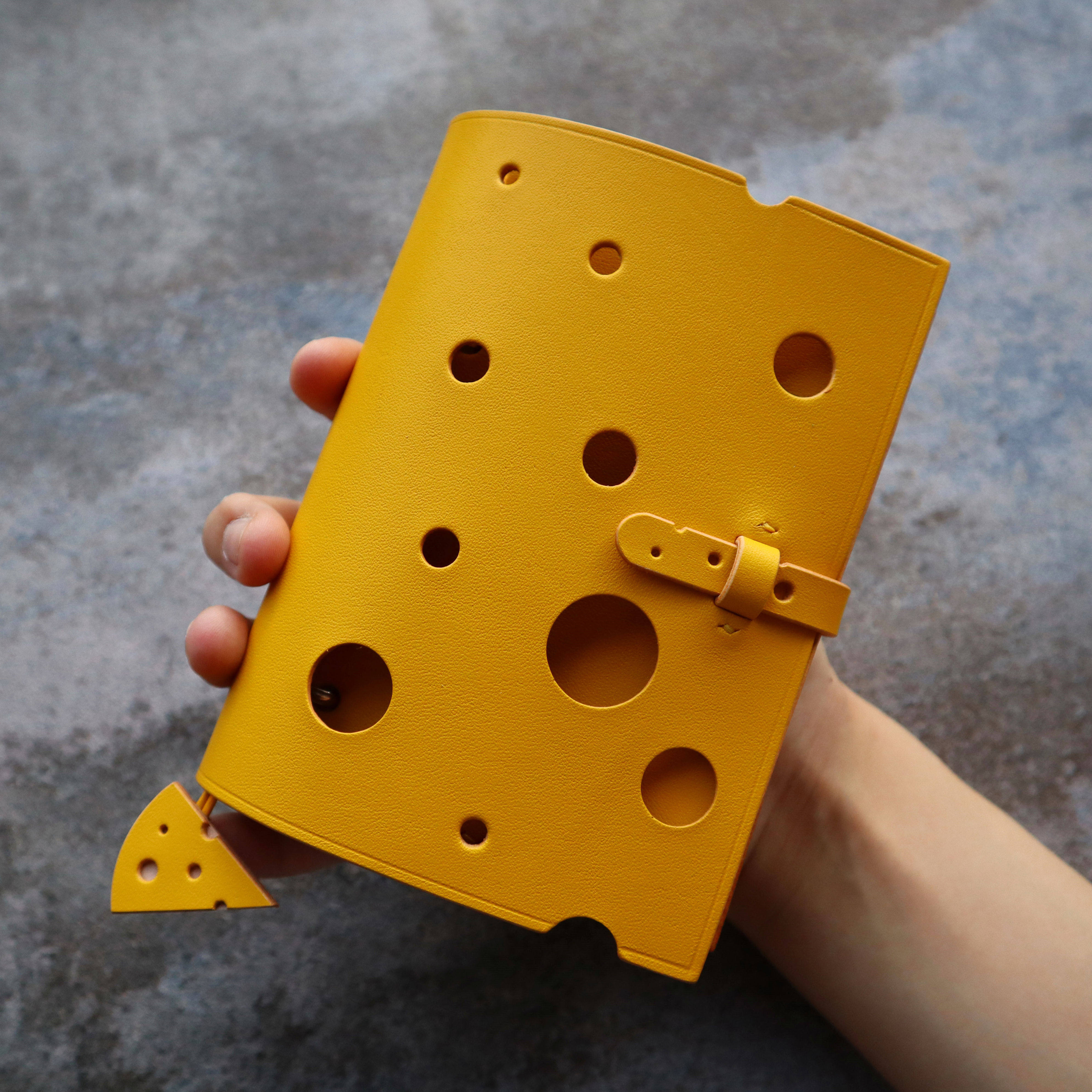 懂皮原创设计手工定制奶酪M5手账活页复古真皮笔记日记本礼物精致,文具电教/文化用品/商务用品,手帐/日程本/计划本,淘宝优惠券,粉丝福利购,淘宝优惠卷