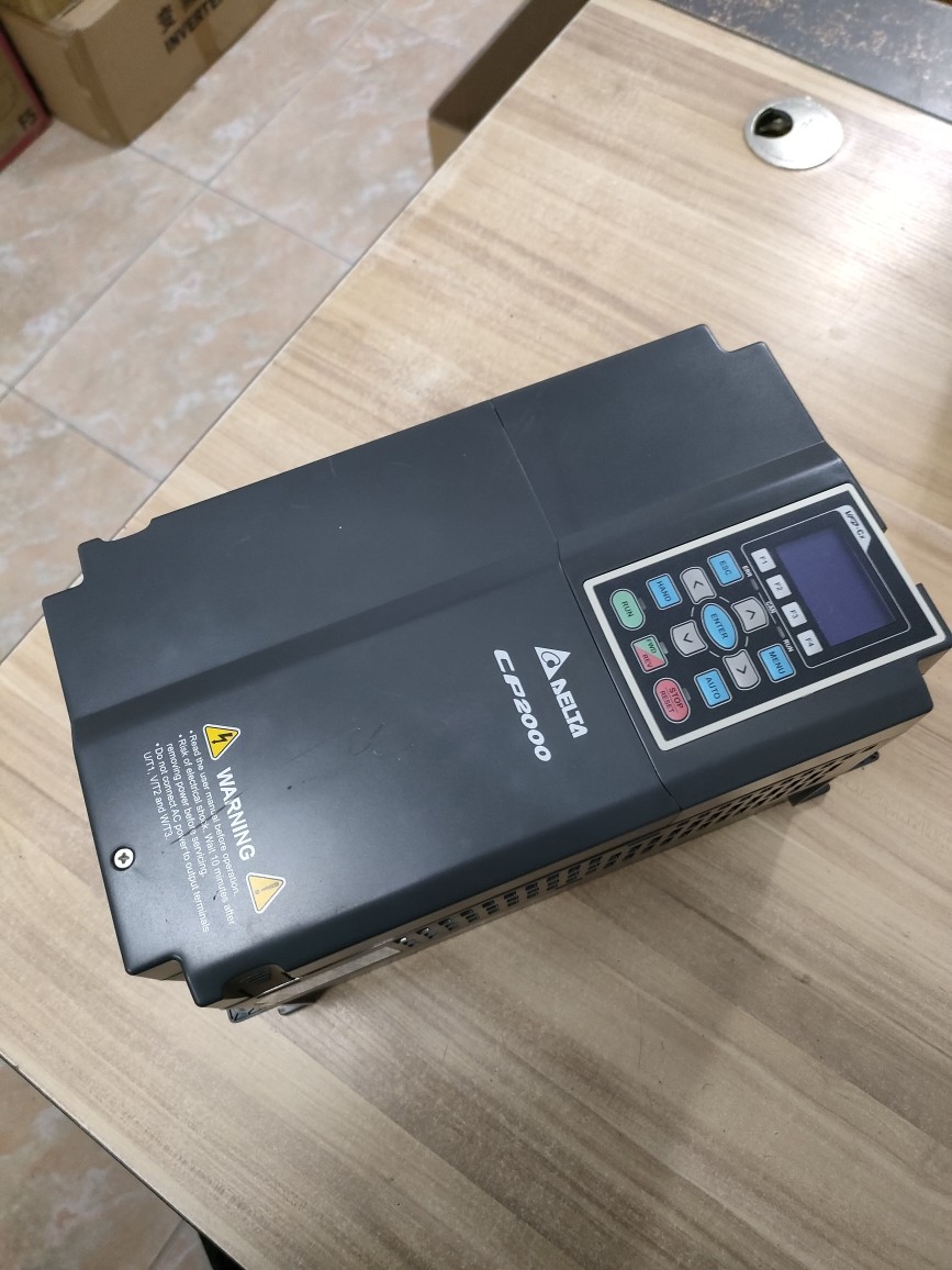 新的没用过 上过机VFD185CP43B-21 台达变频器CP2000 18.5KW 15KW